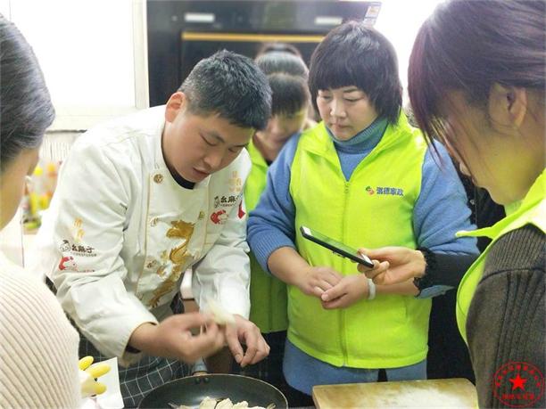 寶寶好像好幾天沒排便了,這是怎么回事?