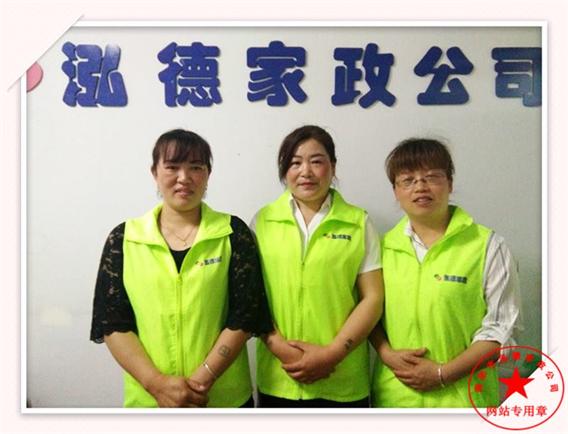 混合喂養，合理安排母乳和奶粉的時間。新野哪有月嫂培訓？