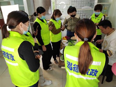 南陽月嫂泓德家政公司_月嫂廚藝學習